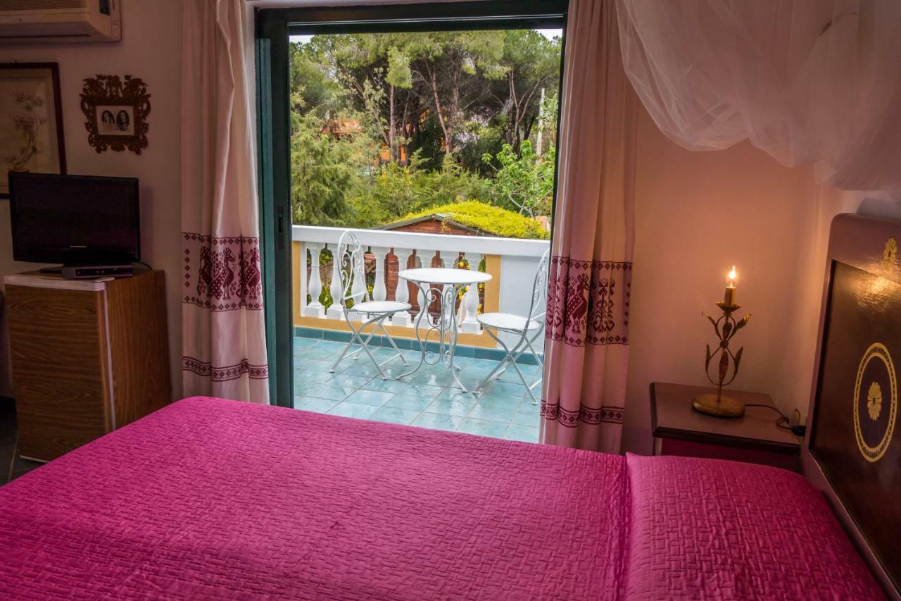B&B Giglio Di Mare Cala Liberotto Ngoại thất bức ảnh
